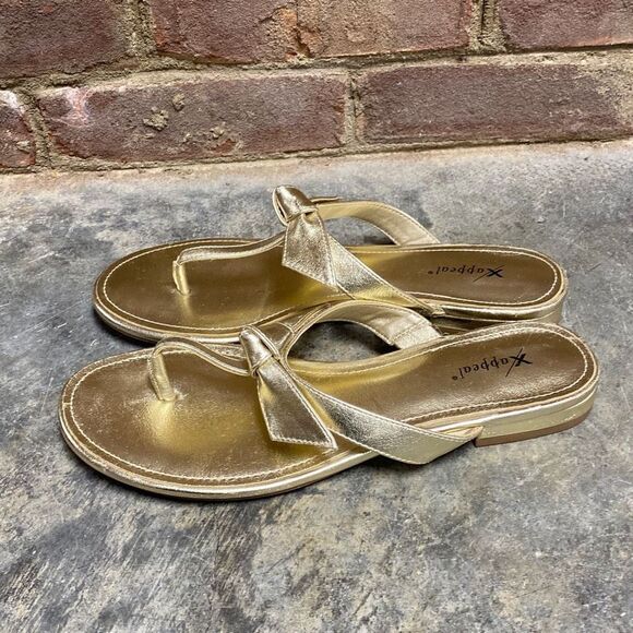 X-Appeal Gold Thong Sandal Size 9 - Picture 4 of 7